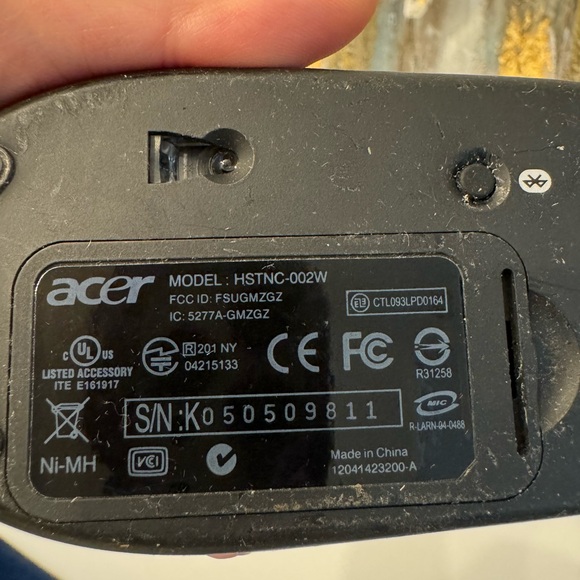 Like New Acer Bluetooth Mouse Ferrari Design - Picture 4 of 5